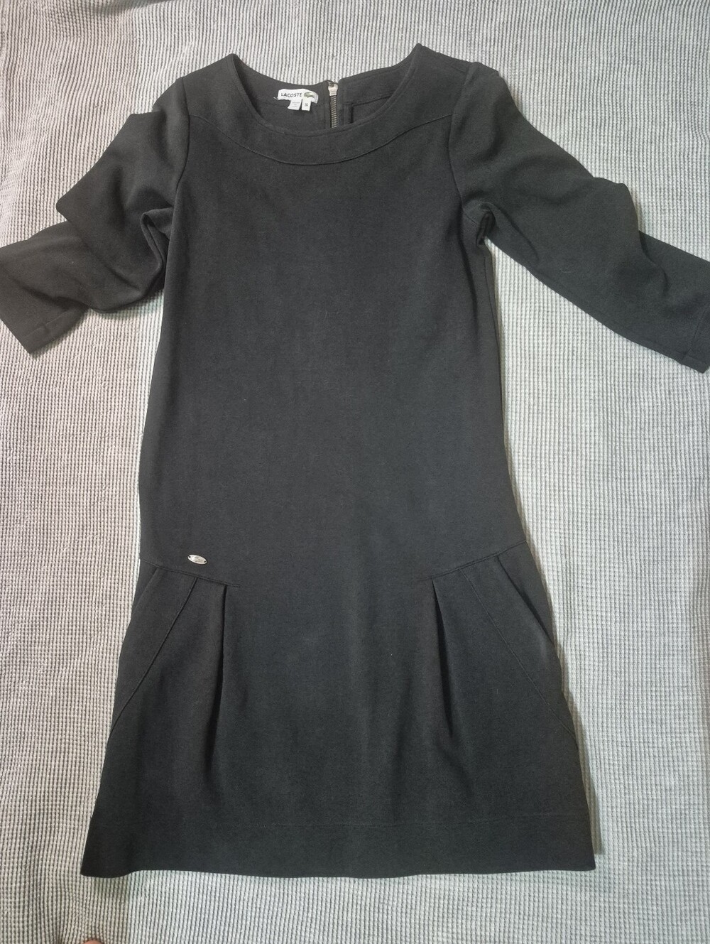 Lacoste Black Dress Women’s Size 36 (US4) 3/4 Sleeve Pleated Waist Minimalist Ch